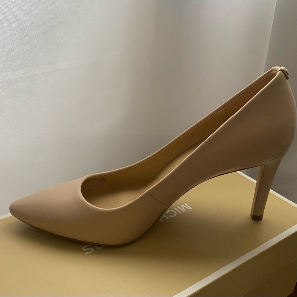 Michael Kors Angie Flex Pump
